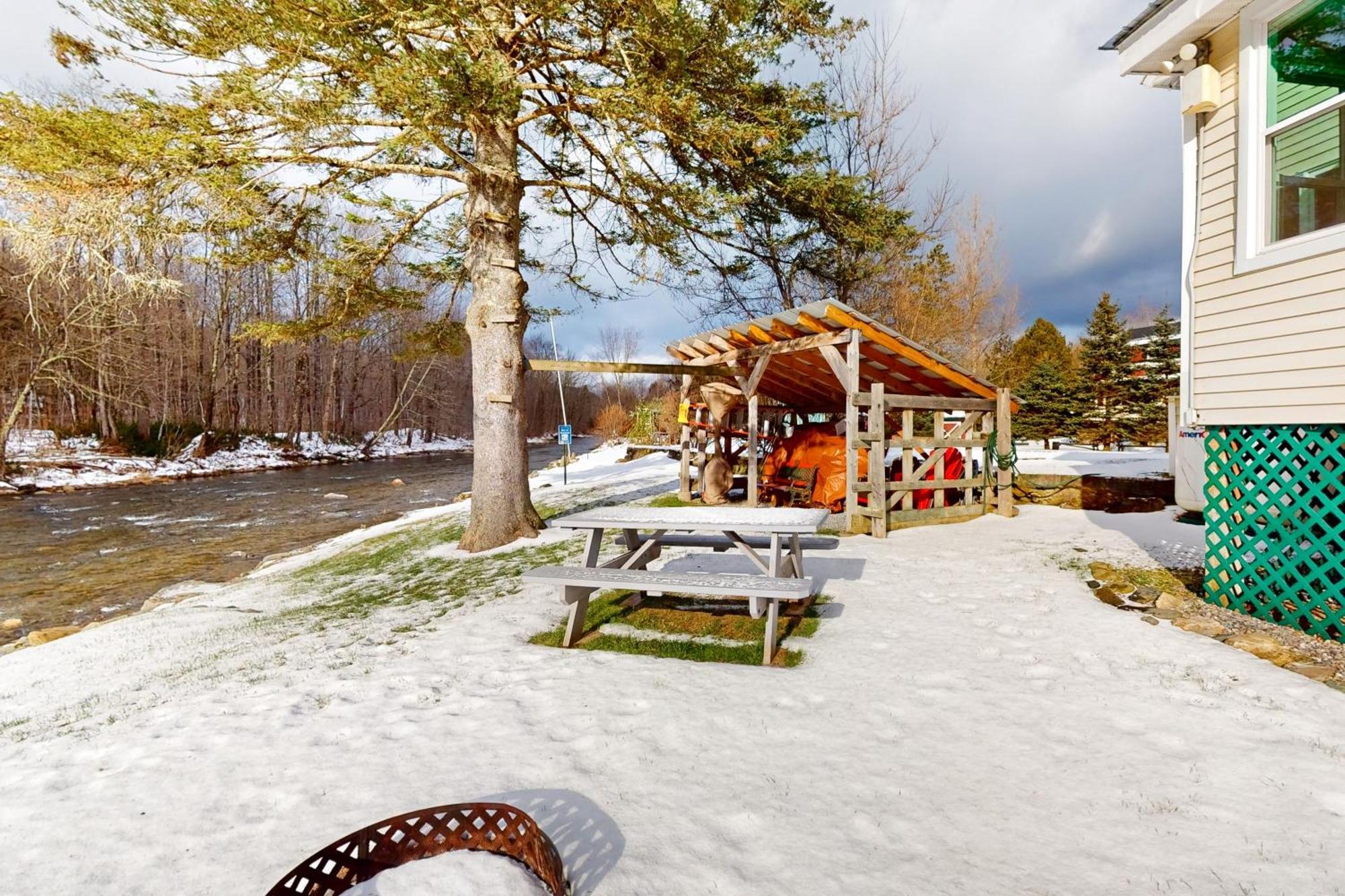 Jay Peak Getaway On Trout River Montgomery Exteriér fotografie